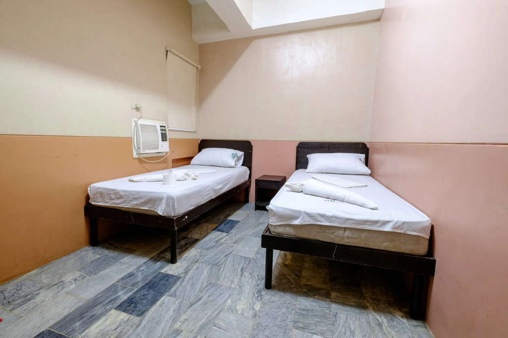 GV Hotel - Ozamiz