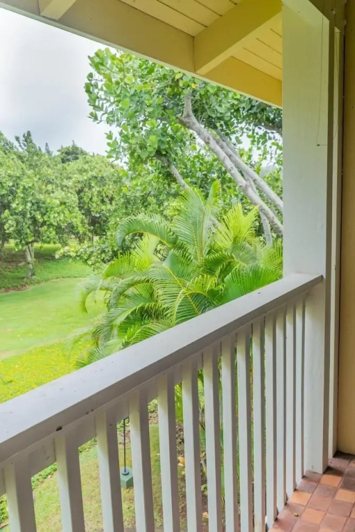 Rare 2 Bedroom + Loft Townhouse on the North Shore