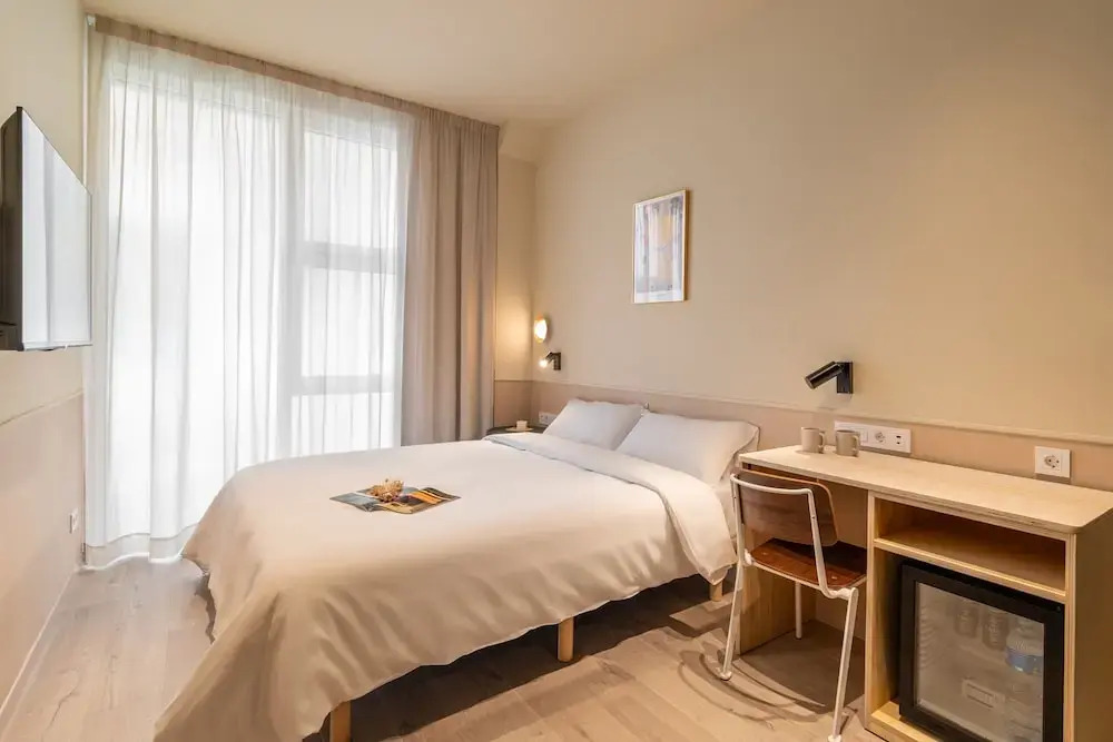 La Florida Suites by Olala Homes