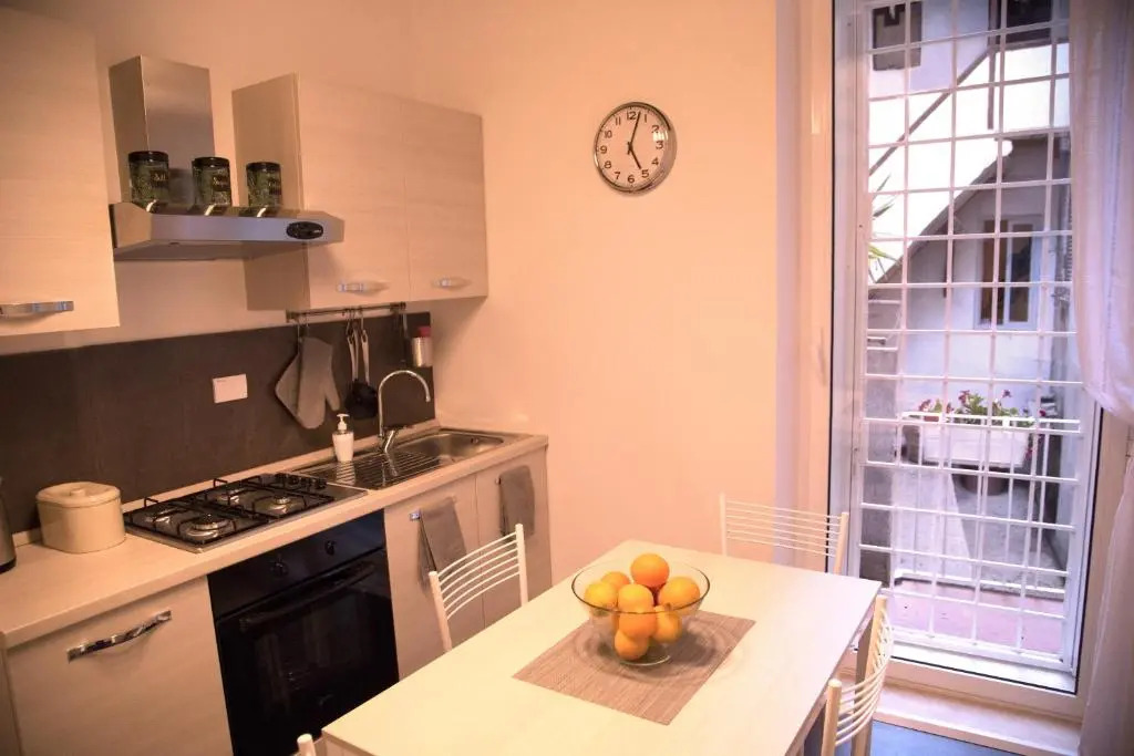 H-Aviva Giubbonari Apartment