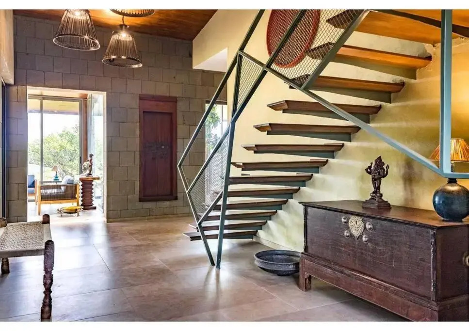 RedhomeX Historic Bungalow