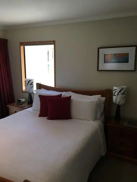 Wanaka Springs Lodge