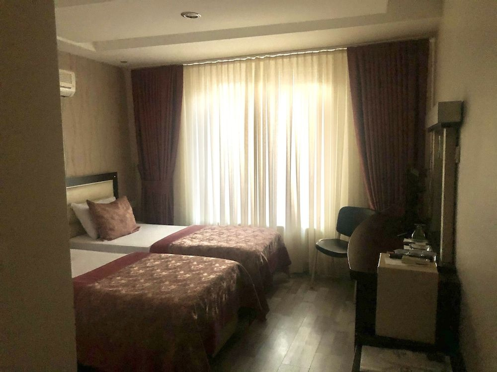 Pasabey Hotel