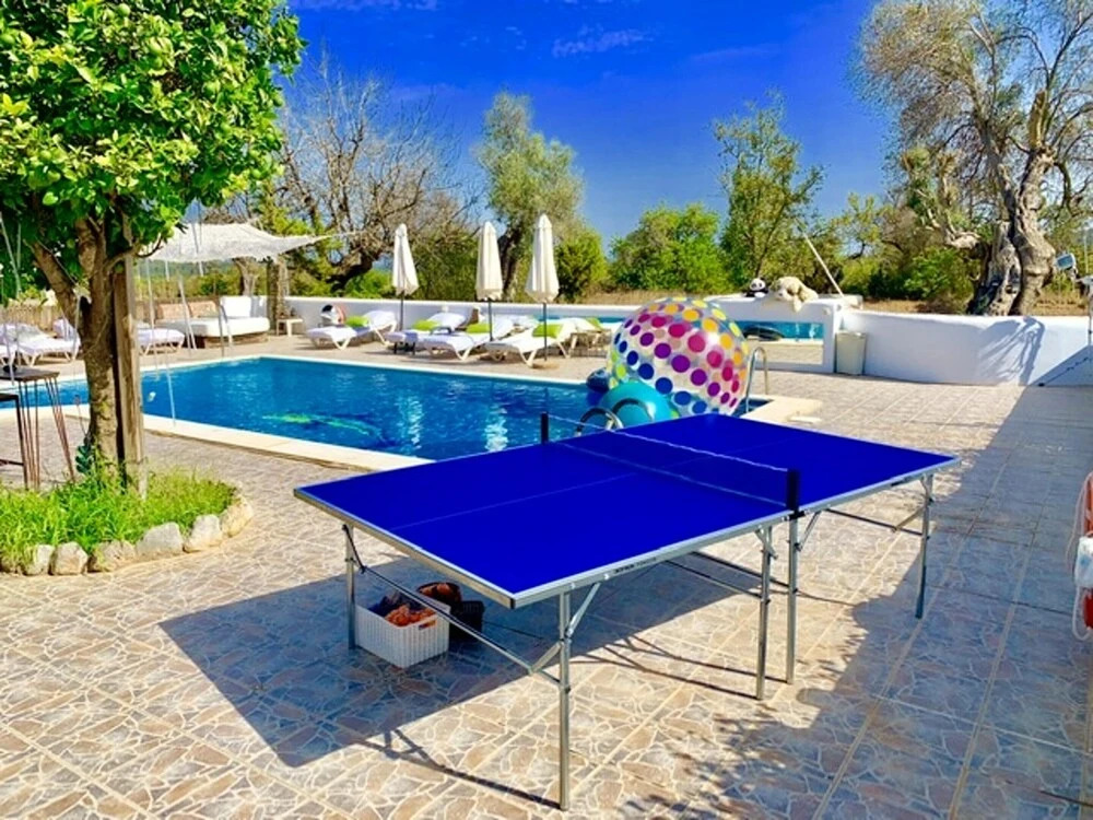 Villa with 5 Bedrooms in Ibiza, Santa Eulària Des Riu, with Wonderful Mountain View, Private Pool, Enclosed Garden - 4 Km From the Beach