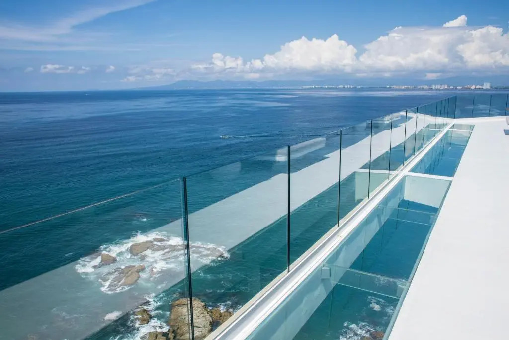 Ochid 4B Ocean Front 1500 Sq. Ft. Condo With 2 Bedrooms & 2 Bath