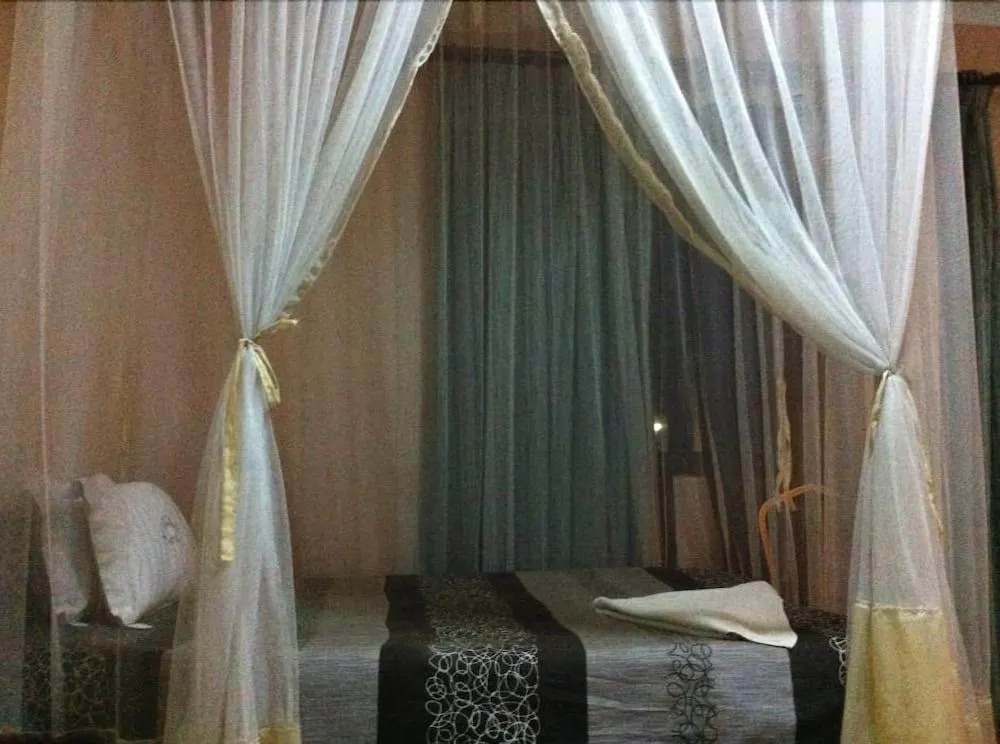Veecam Hotel