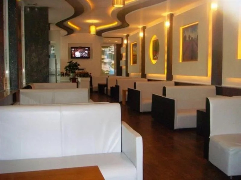 Henry Hotel
