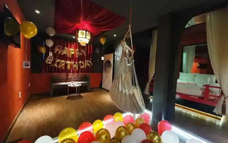 Language Exchange Hotel 3