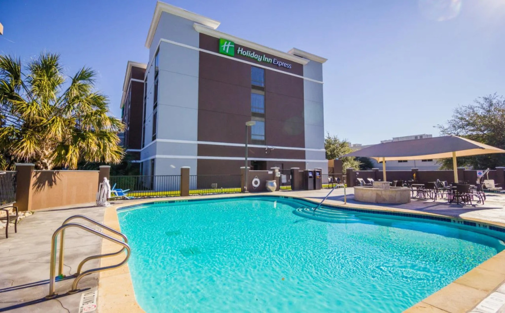Atwell Suites Austin Airport by IHG