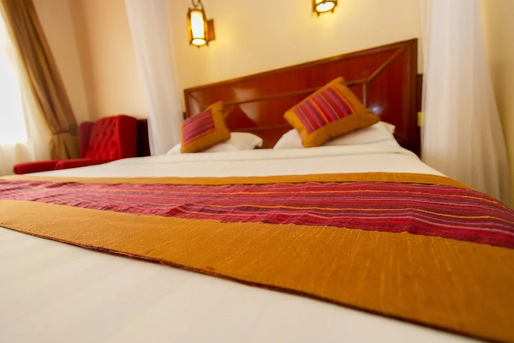 Nairobi Seasons Airport Hotel