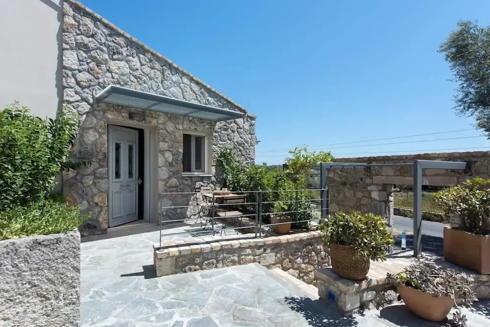 Iliopetra House 1 - Corfu Poolside Retreat