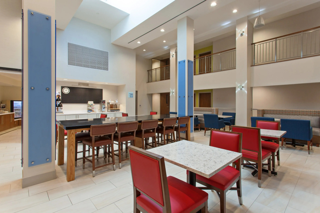 Holiday Inn Express West Los Angeles by IHG