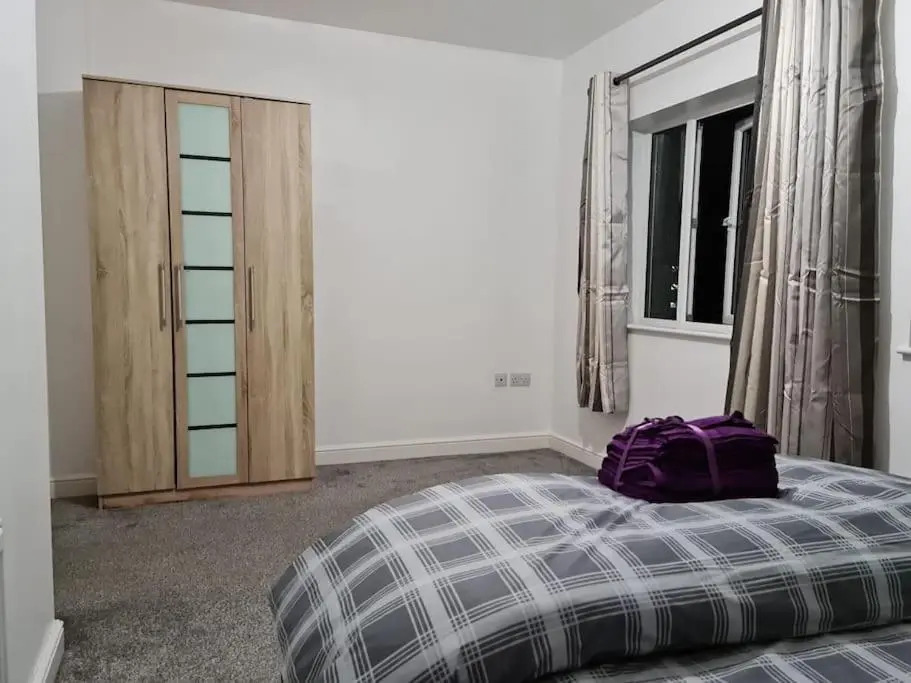 Impeccable 4-bed House Near Manchester City Centre