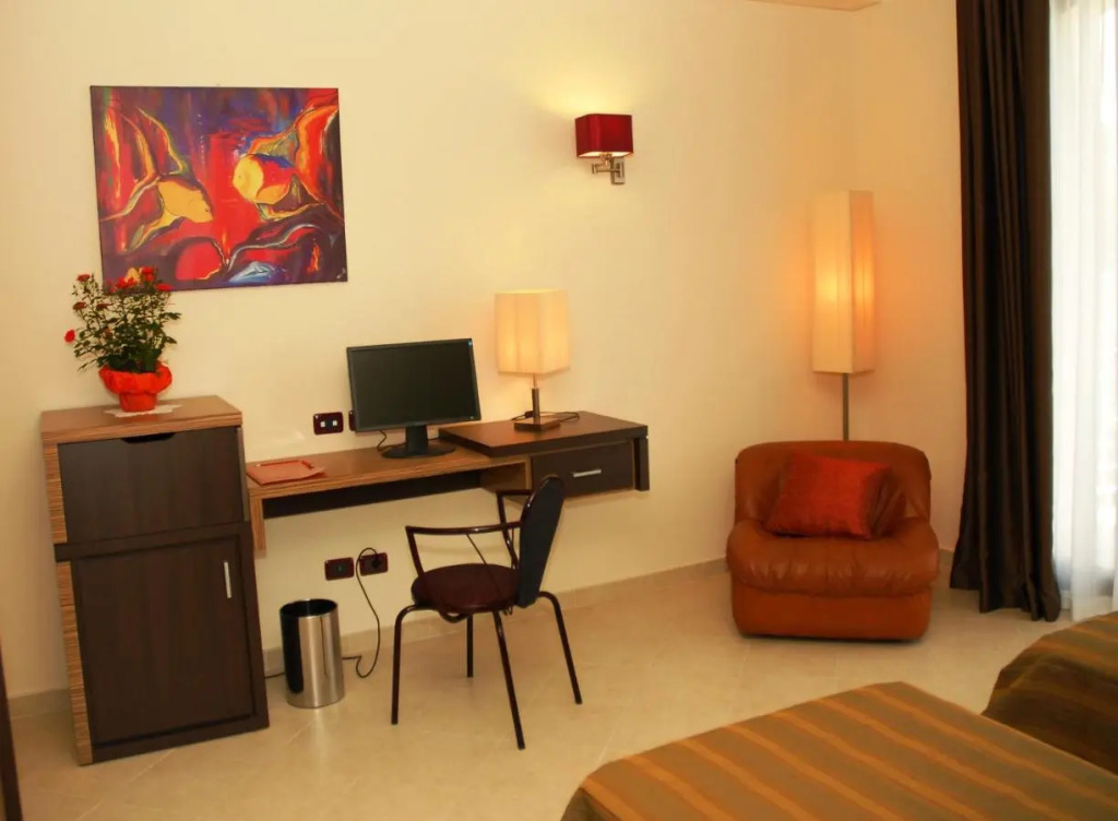 Viola Palace Hotel
