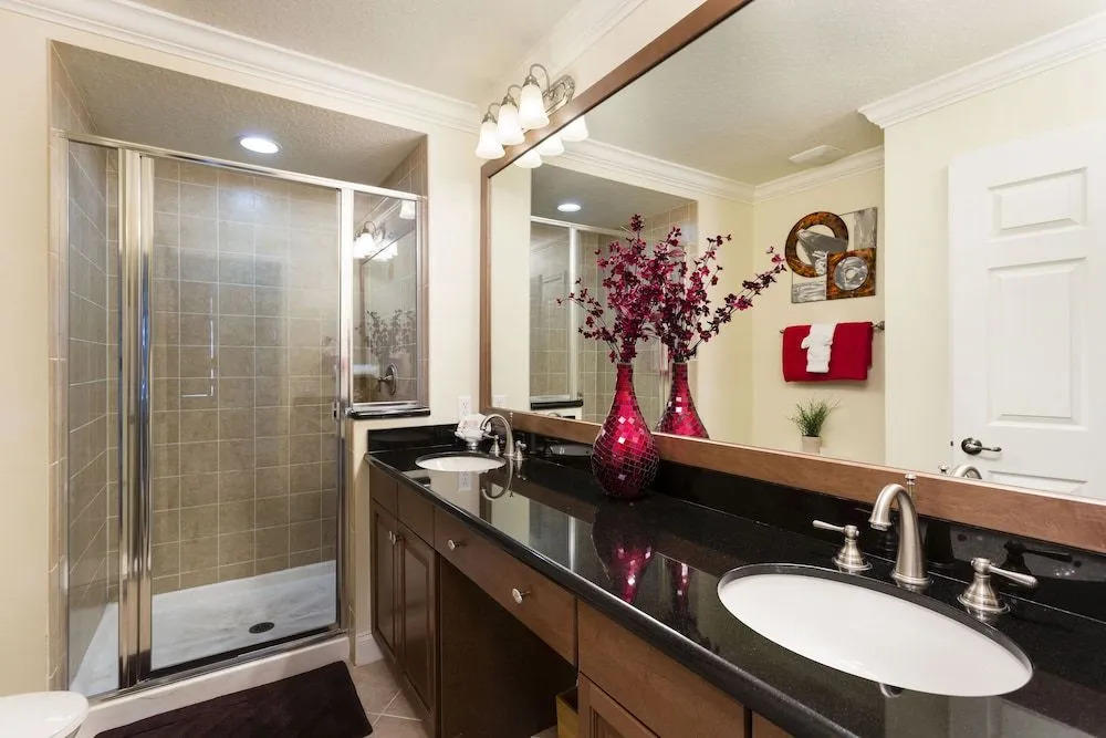 Corner Unit Terraces 3 Br condo by RedAwning