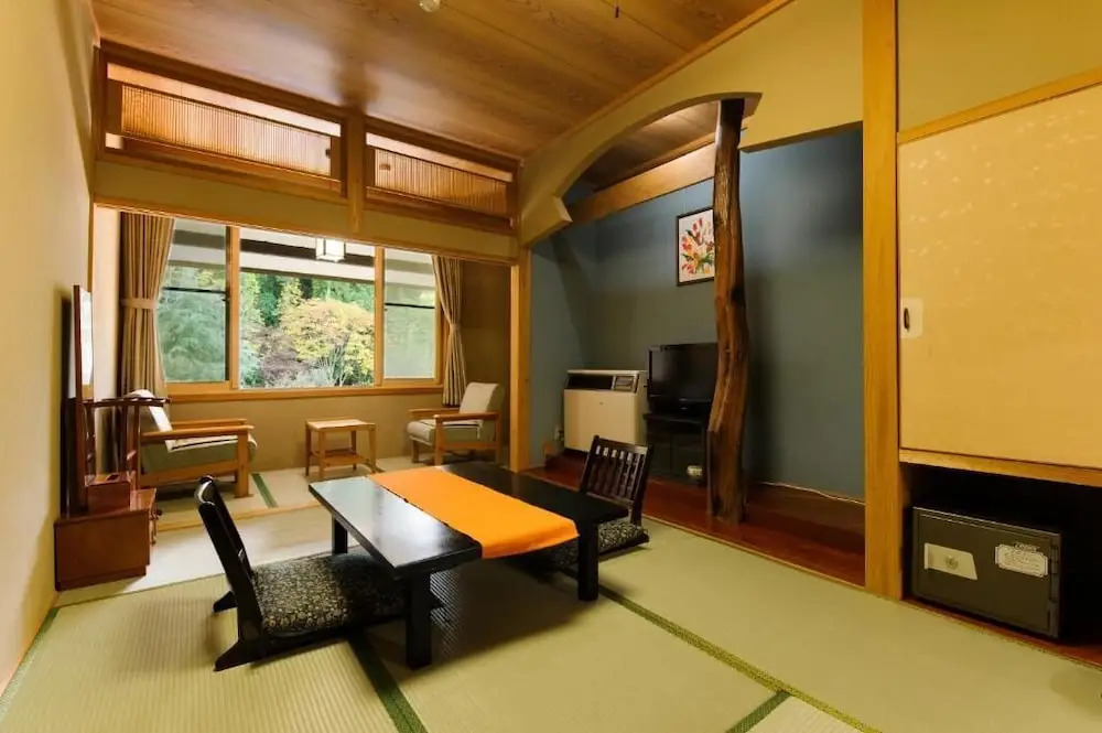 Oshuku Onsen Kawacho Natural Hot Spring
