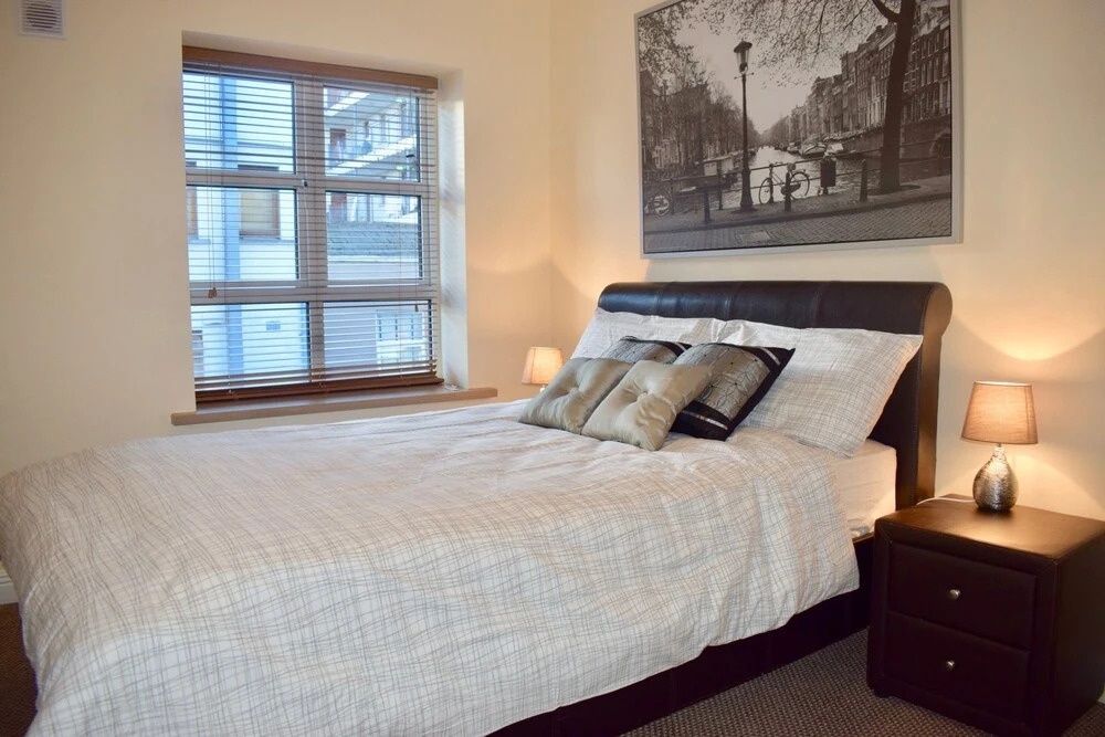 One Bedroom Flat Near O'connell Street