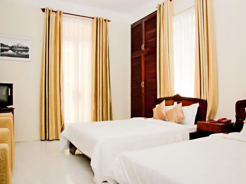 La Pensee Hotel & Retaurant