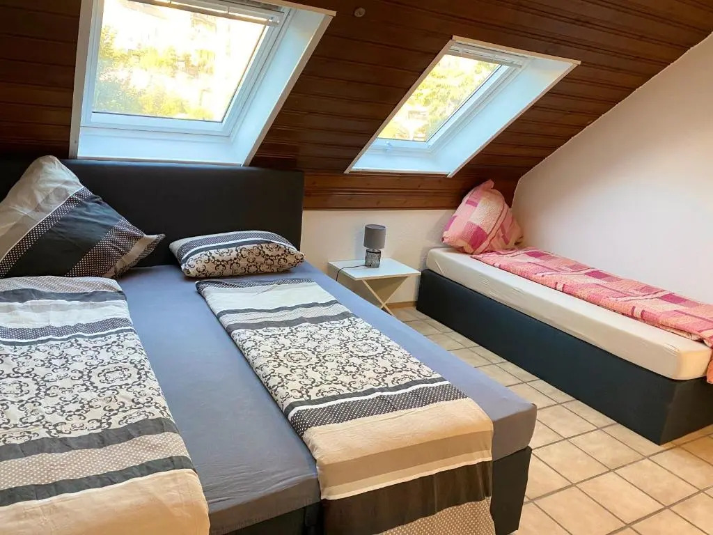 Apartments Rhona III und IV Neunkirchen City