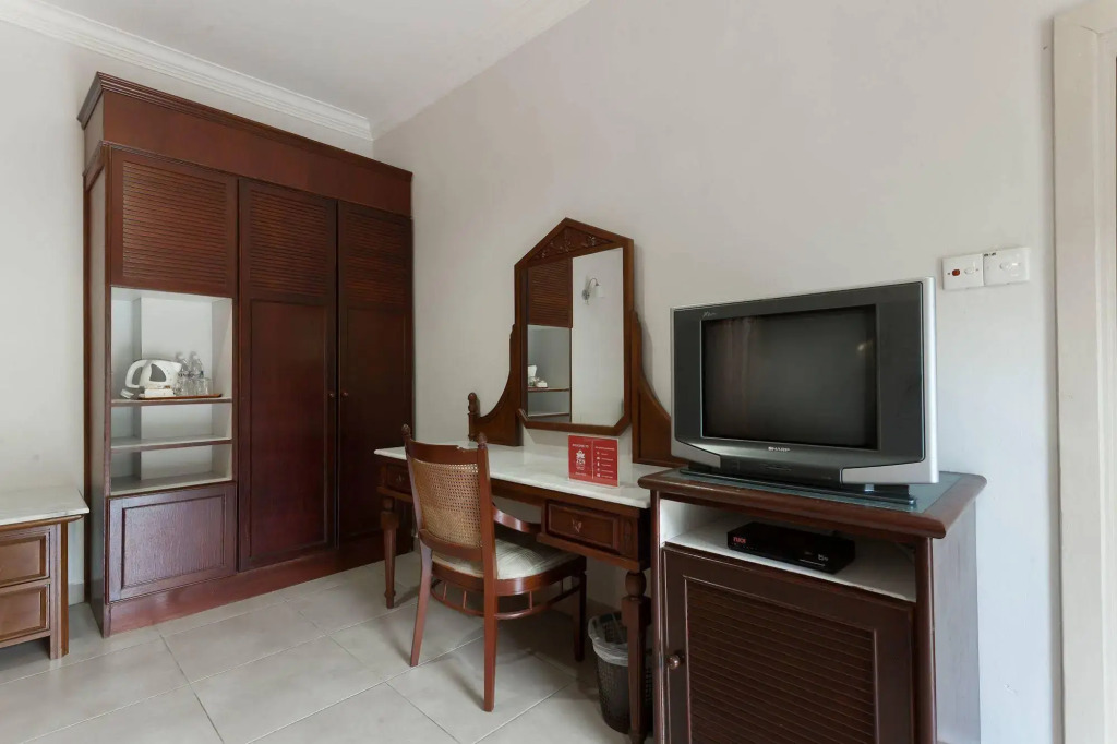 ZEN Rooms Pantai Rhu