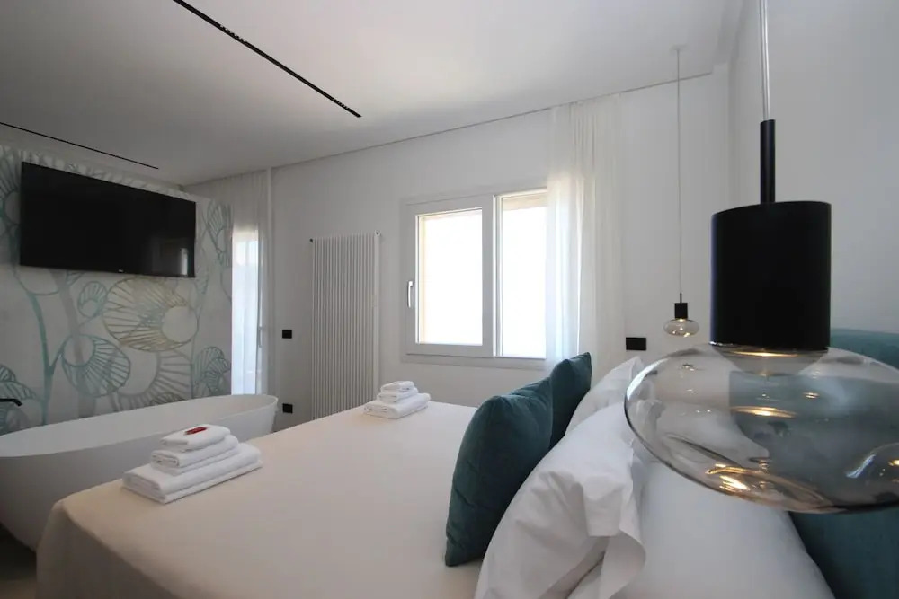 B&B Le Suites di Costanza