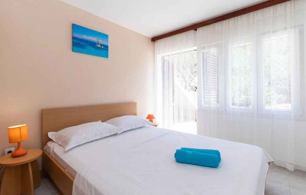 Beautiful Home in Prizba With Wifi and 3 Bedrooms