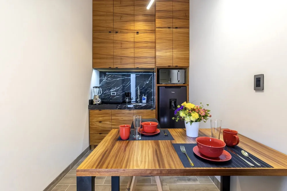 El Desierto by Naya Homes