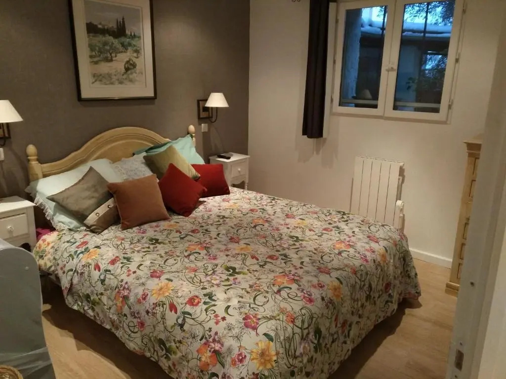 Bel appartement avec jardin privatif