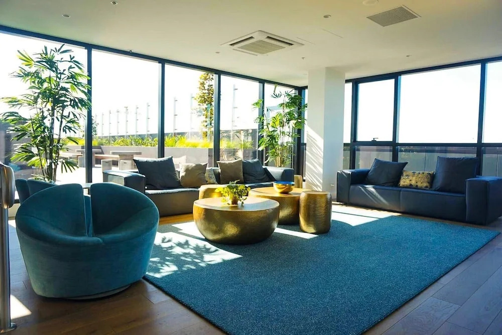 Boxhill Luxury Apartment