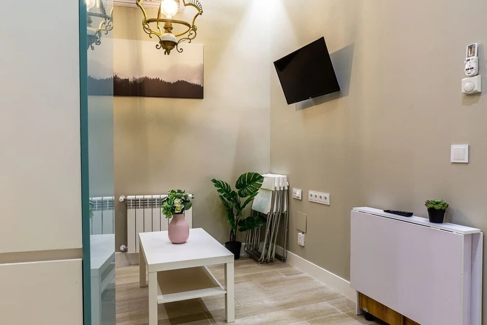 Cosy 2 Bed Apt in Chamberí 2 Min to Tube