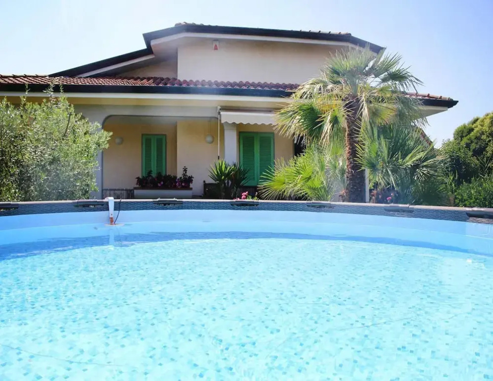 Holiday Home in Versilia Near Sandy Beaches