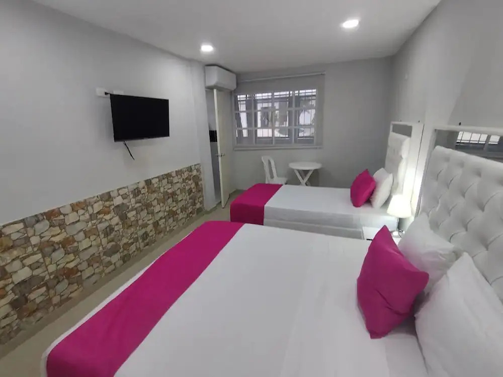 Room-bm-2 Room Near the sea With air con