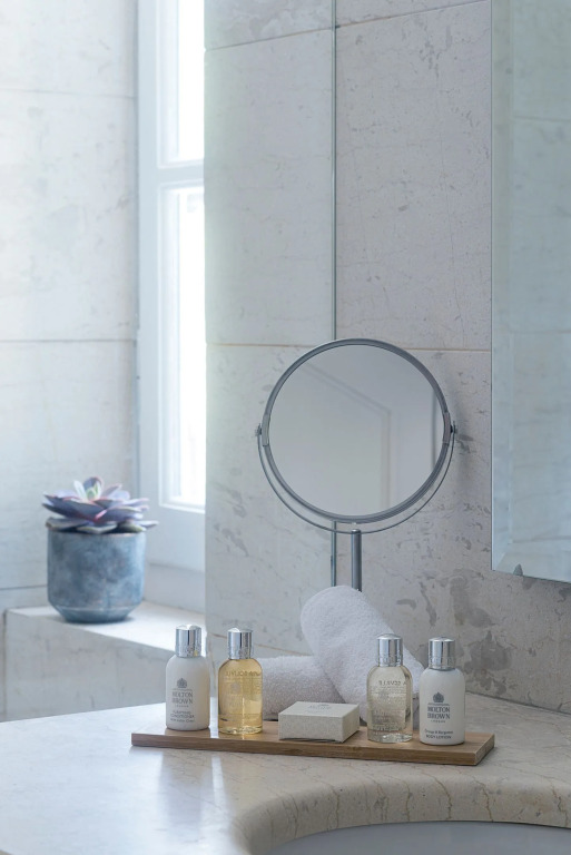 The Kefalari Suites