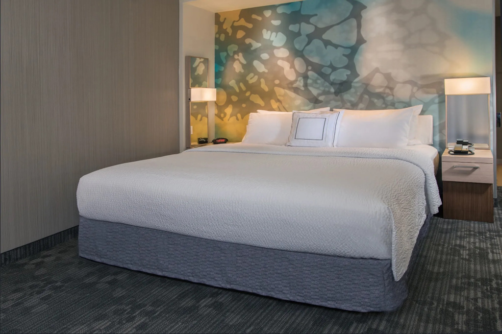 Courtyard by Marriott Fargo