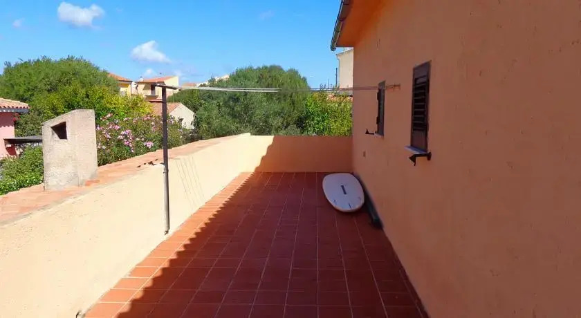 Appartamento con terrazza vicino al mare