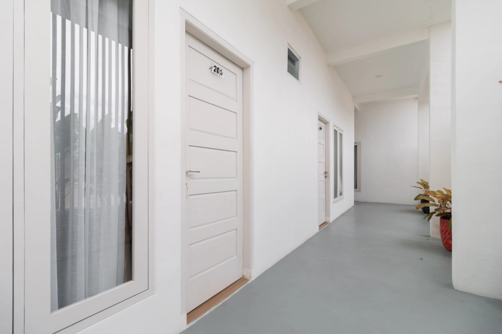 RedDoorz Syariah at Jalan Andalas Padang