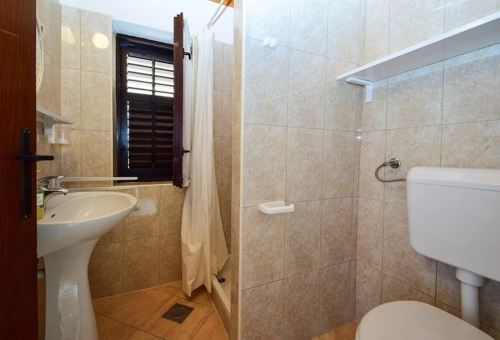 Apartments Valentić 1218