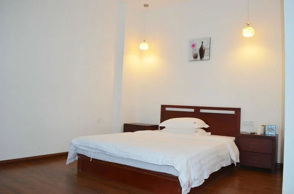 Qingdao Aigo Inn