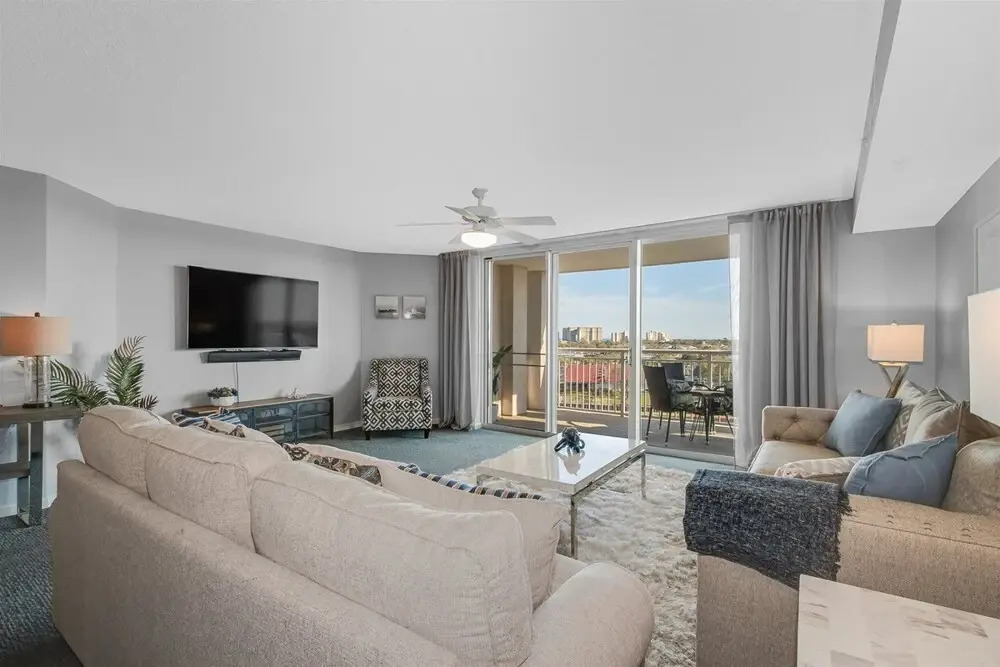 Yacht Club Villas #2-902