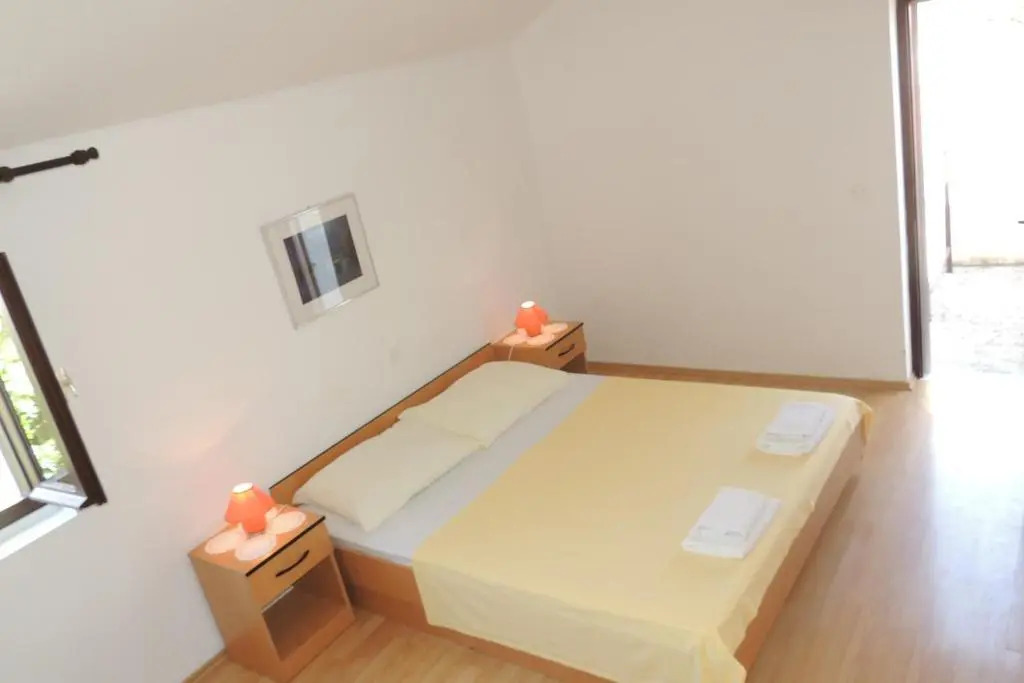 Apartments Travarevic