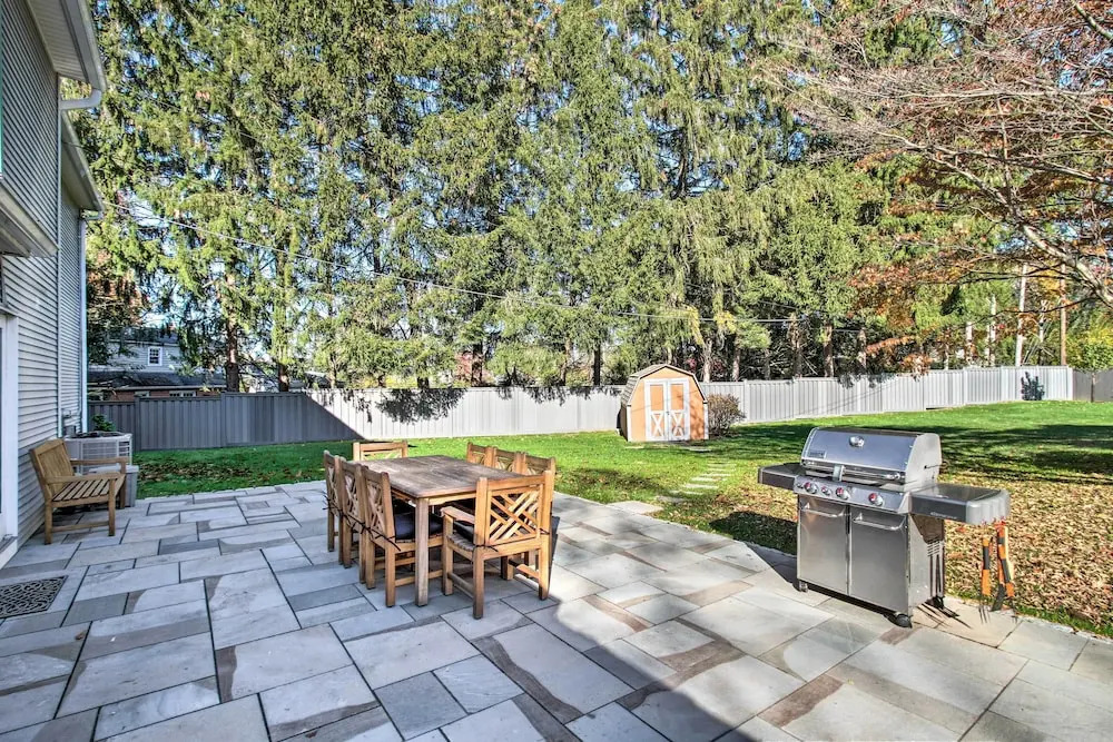 Near Philly & PGA Champ! Inviting Home w/ Yard