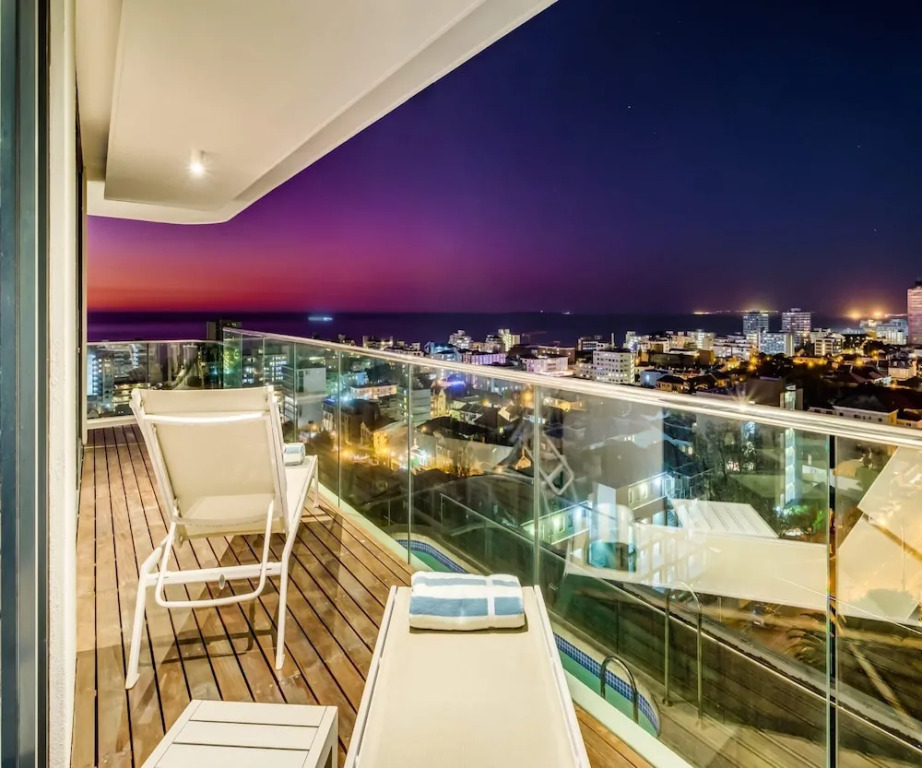 Penthouse in Sea Point With Unbelievable Views Attique Vue