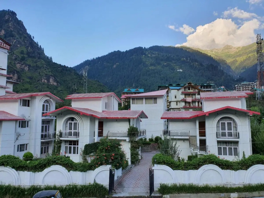 Pride De Vivendi Resort Manali