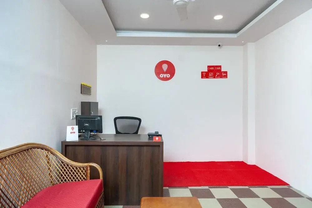 OYO 24641 Tulip Residence