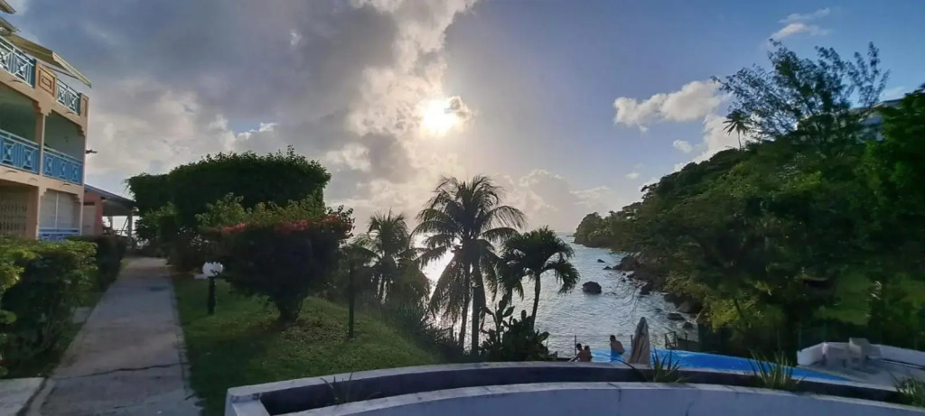 Vue mer, piscine, appartement 4 personnes