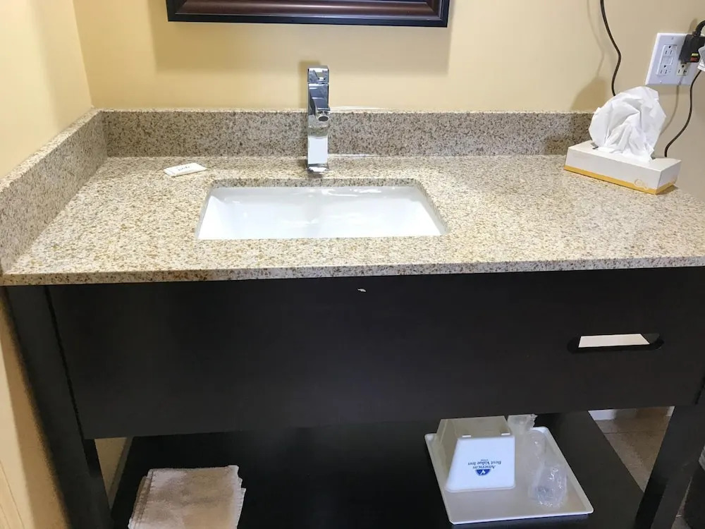 Americas Best Value Inn Ronks