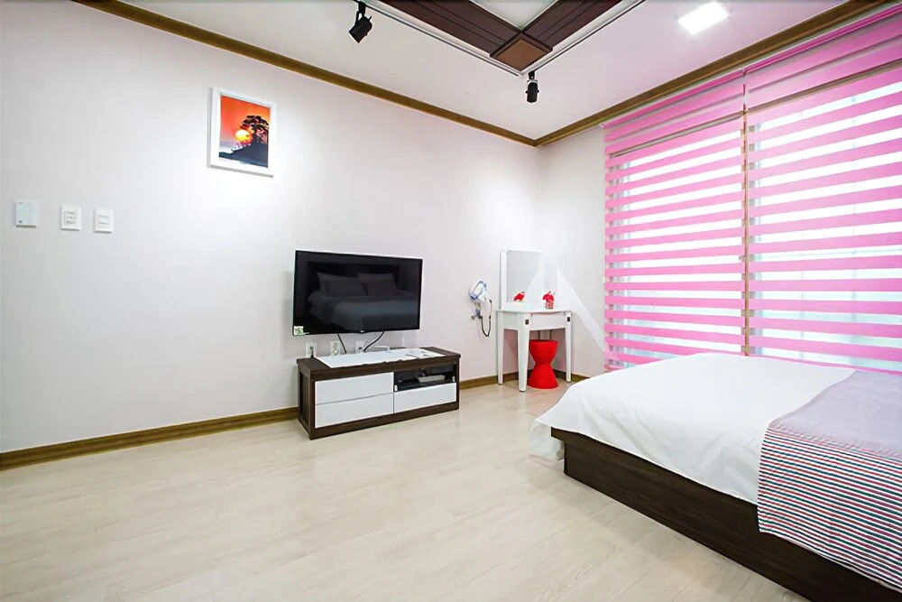 Suncheonman Baytravel Sketch Pension