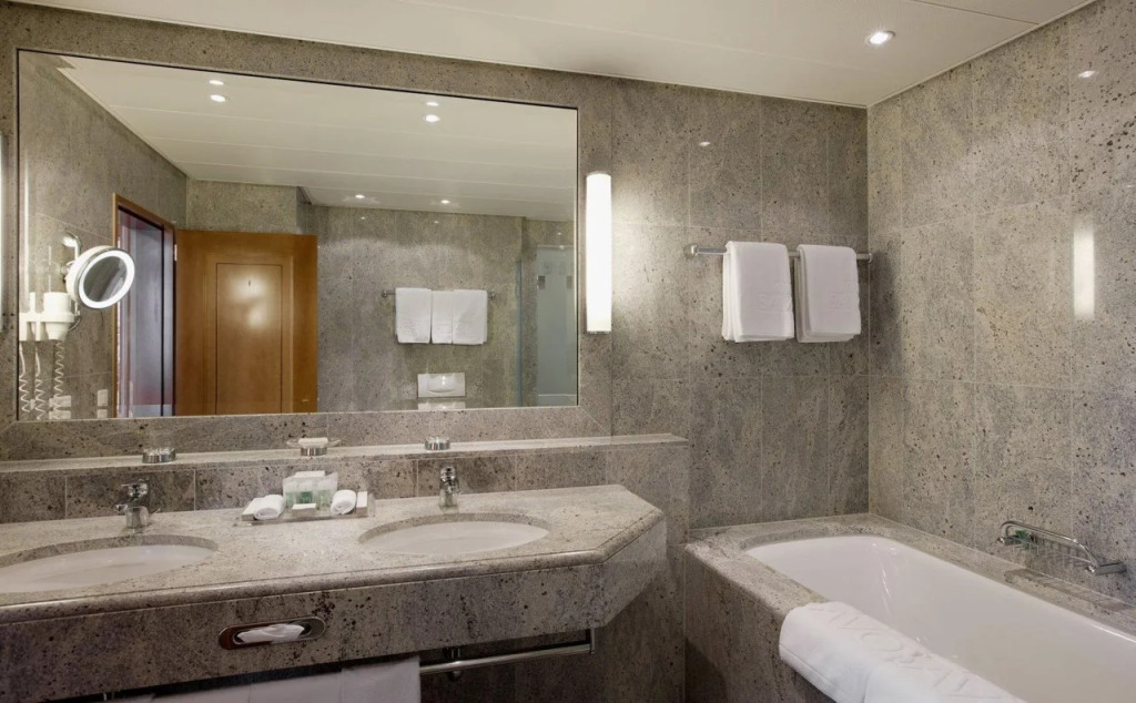 Mandarin Oriental Savoy, Zurich