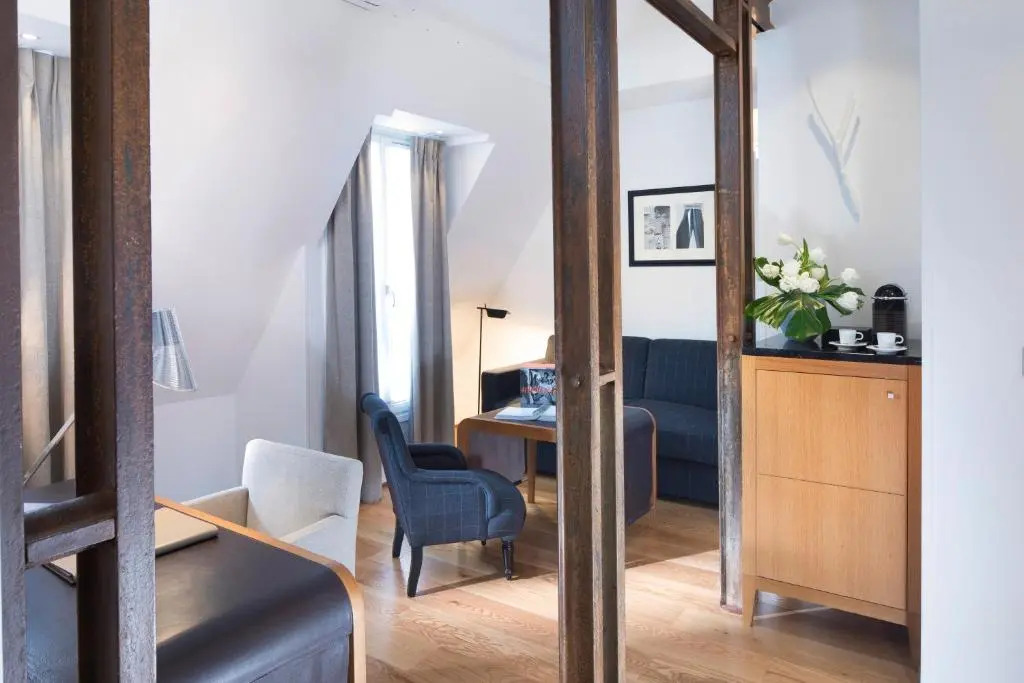 Hotel Le Six