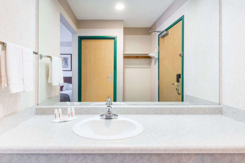 Ramada by Wyndham Strasburg Dover